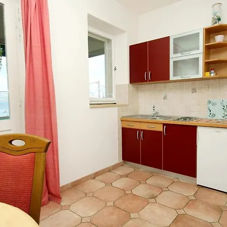 4378b Apartment